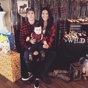 Meet your Posher, Alexia